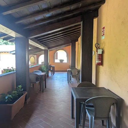 L'antico Borghetto Guest house *